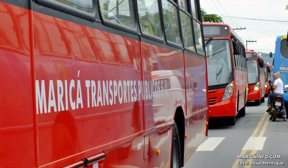 Os dez primeiros ônibus chegaram na tarde desta quinta-feira (31). (Foto: João Henrique | Maricá Info)