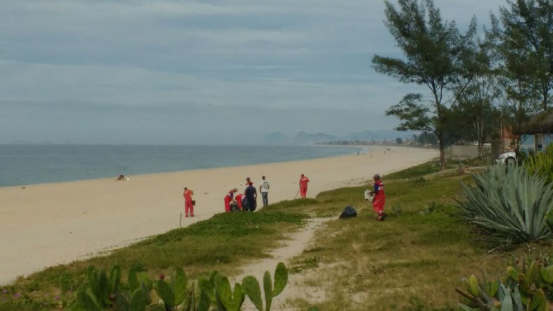 Maricá: Limpeza da orla terá reforço de pessoal