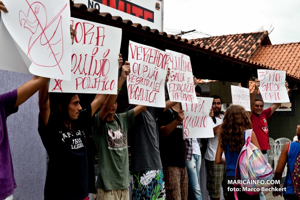 Jovens se organizaram e pretendem realizar manifestação no Centro de Maricá. (Foto: Marco Bechkert | Maricá Info)
