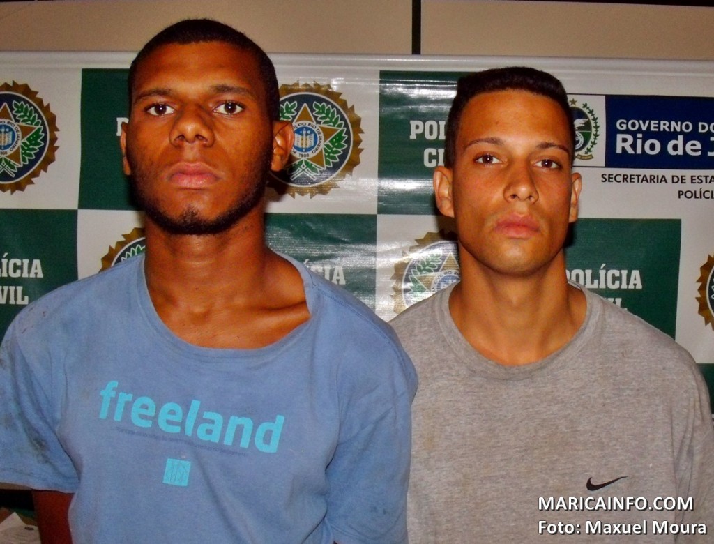 Pether de Araújo Silva Rêgo, 22 anos e Rodrigo Barreto dos Reis, 20 anos foram autuados em flagrante. (Foto: Maxuel Moura | Maricá Info)