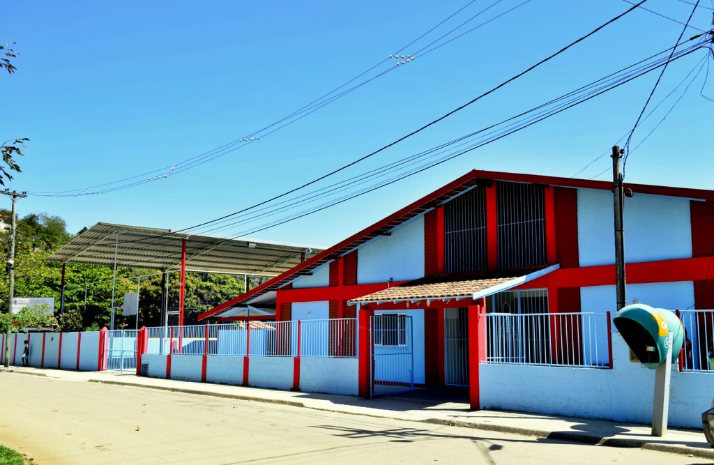 Prefeitura de Maricá entrega escola reformada no bairro Marques. (Foto: Fernando Silva | PMM)