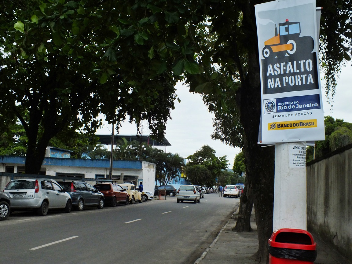 Governo do Estado já asfaltou mais de 20 ruas em Maricá. (Foto: João Henrique | Maricá Info)