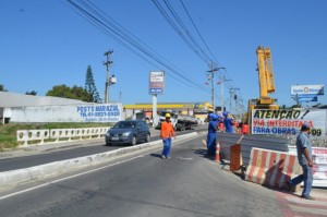 Avenida Vereador Francisco Sabino da Costa será fechada integralmente nesta sexta-feira para duplicação da ponte.