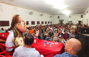 Deputada Estadual Zeidan tamb&eacute;m esteve presente ao evento. (foto: Jo&atilde;o Henrique / Maric&aacute; Info)