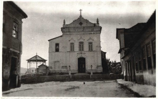 Quiz - Mostre o quanto você conhece Maricá (RJ) 11 igreja nossa senhora do amparo foto historica