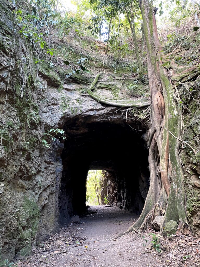 tunel calaboca estrada de ferro marica