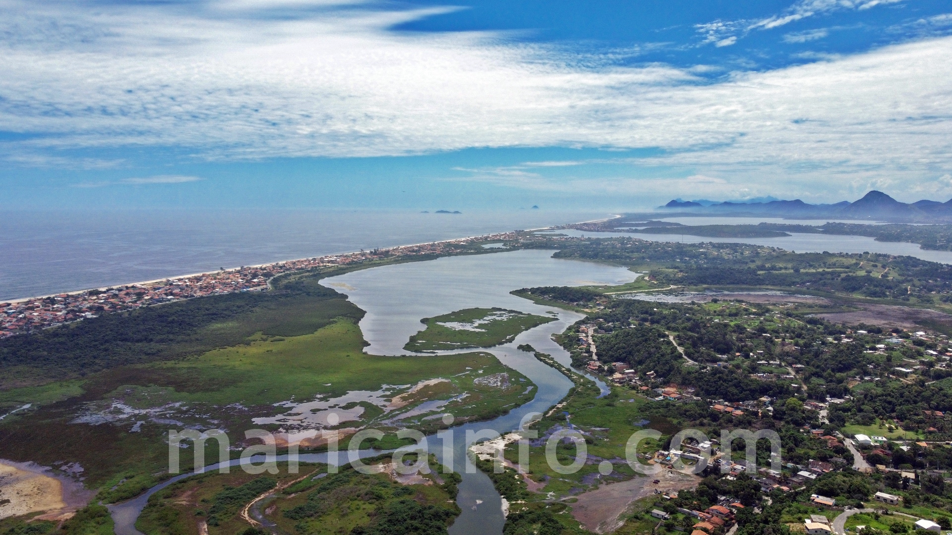 Vista aerea Marica Lagoas
