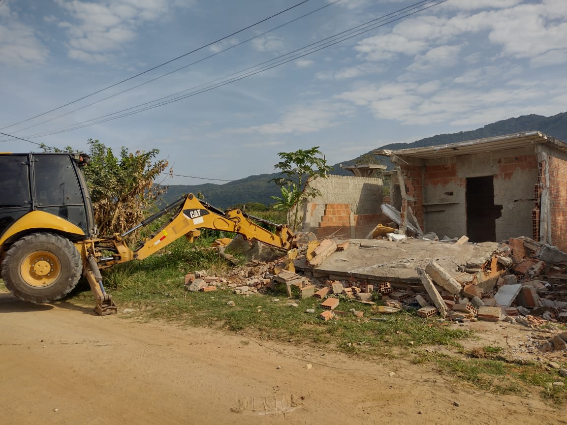 Casa demolida Taboal Itaipuacu