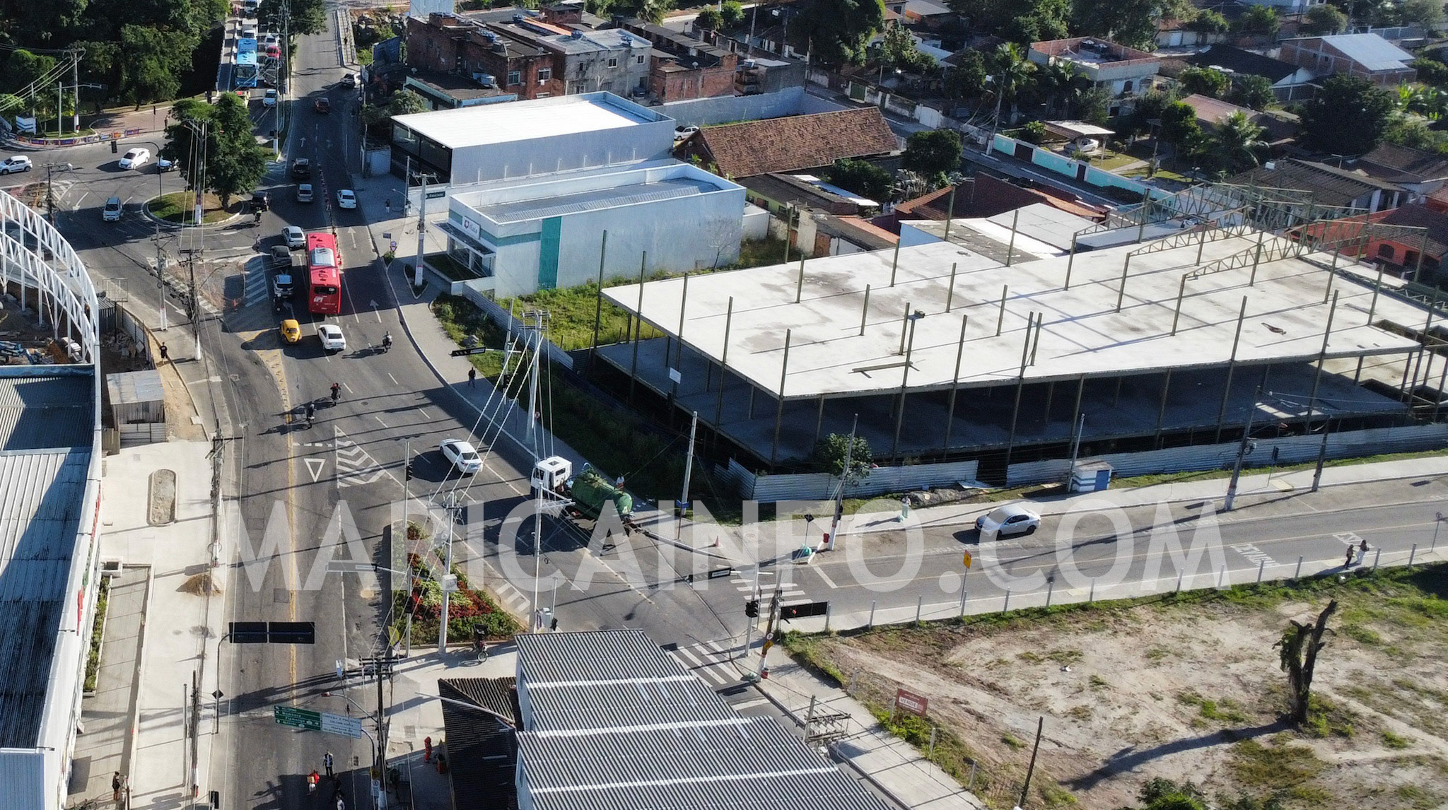 obra de supermercado no centro de marica gomes embargada