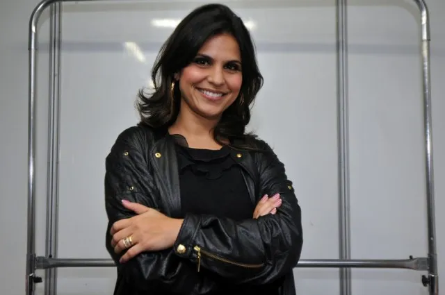 A cantora gospel Aline Barros é atração do Dia Municipal do Evangélico, 25/05, às 20h) (Foto: Divulgação)
