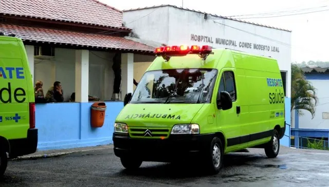 Ambulâncias foram doadas pelo Governo do Estado para o Hospital de Maricá. (Foto: Fernando Silva | PMM)