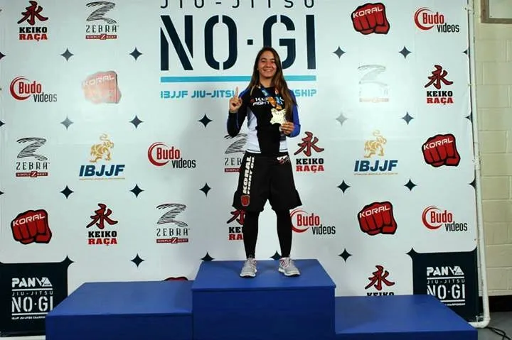 Mayssa Bastos campeã do Pan-Americano de Jiu-Jitsu sem quimono. (Foto: Divulgação)