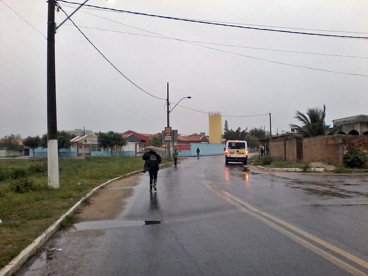 Tempo chuvoso continua até esta quinta-feira (26). (Foto: Michelle Lima | Maricá Info)