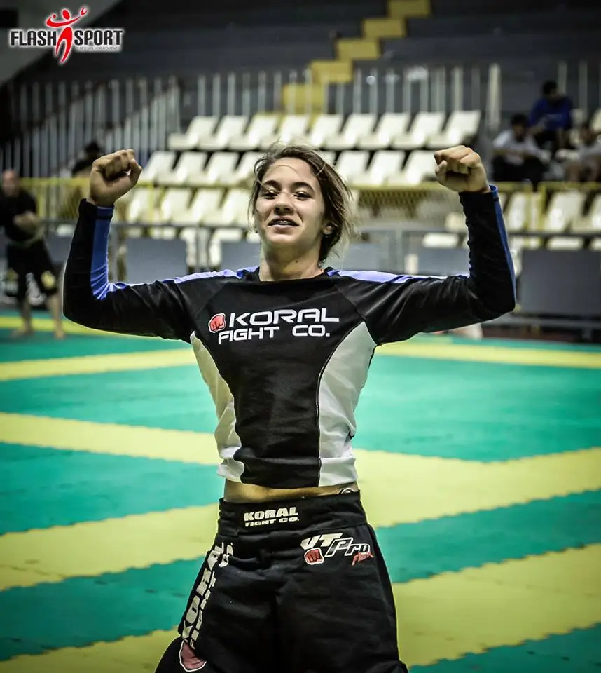 A 'Pequena Notável' trouxe mais duas medalhas para a sua equipe e para a cidade de Maricá. (Foto: Divulgação | Flash Sport)