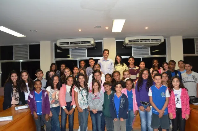 Grupo de 40 alunos que embarcarão para Brasília no domingo, 20 de outubro. (Foto: Clarildo Menezes)