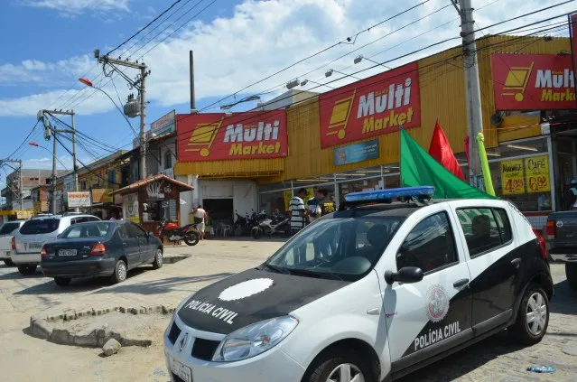 Operação contou com o apoio da Polícia Civil. (Foto: Clarildo Menezes)