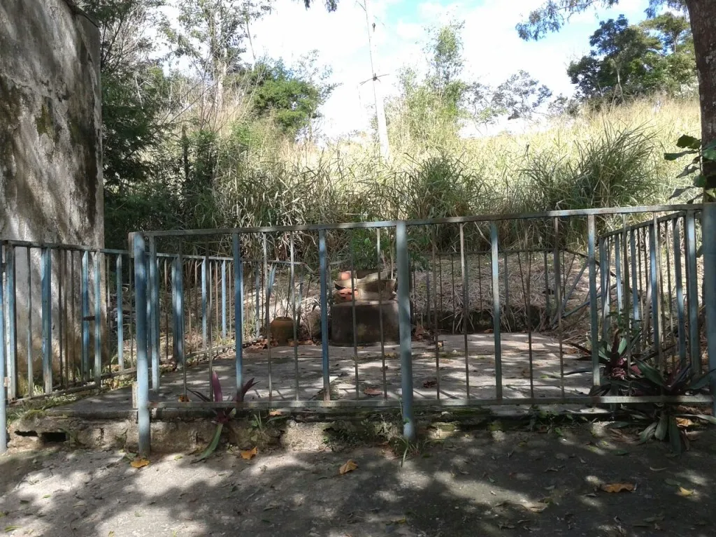 Moradores de Santa Paula, em Maricá, protestam contra paralisação de obra em posto de saúde 4 Segundo moradores, este é o local onde o atendimento psicológico é feito.