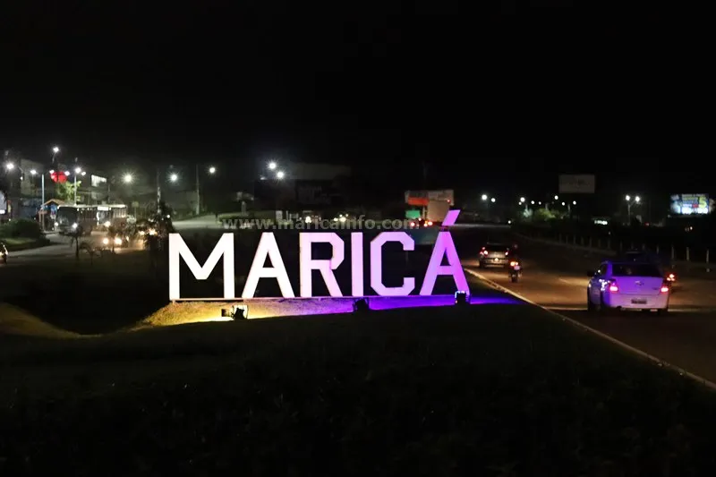 Portal Maricá RJ Entrada Noite 2