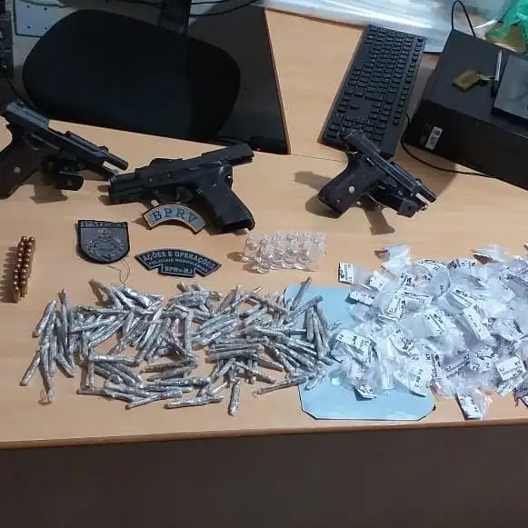 drogas e armas apreendidas pm sj
