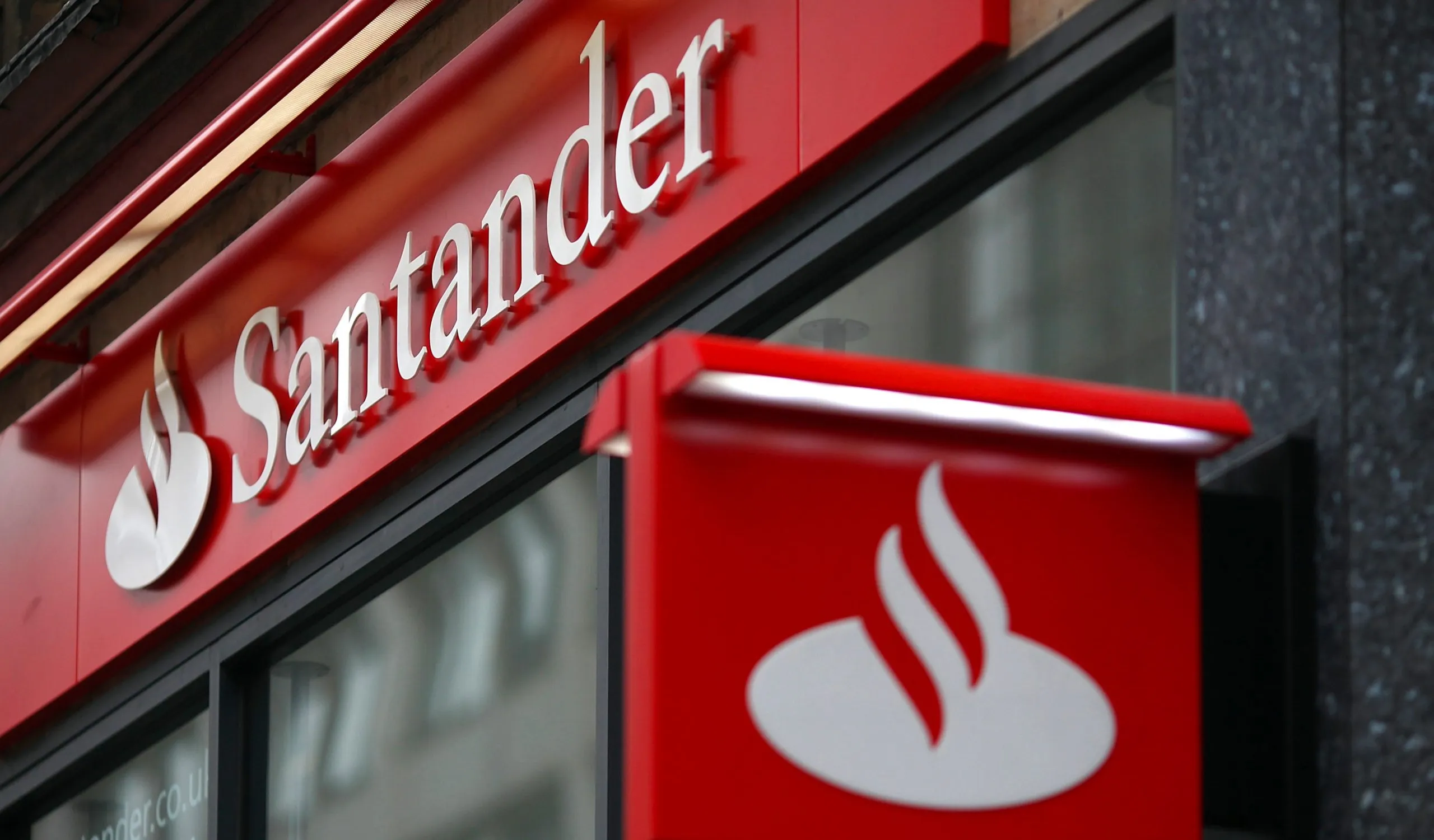santander itaipuacu scaled