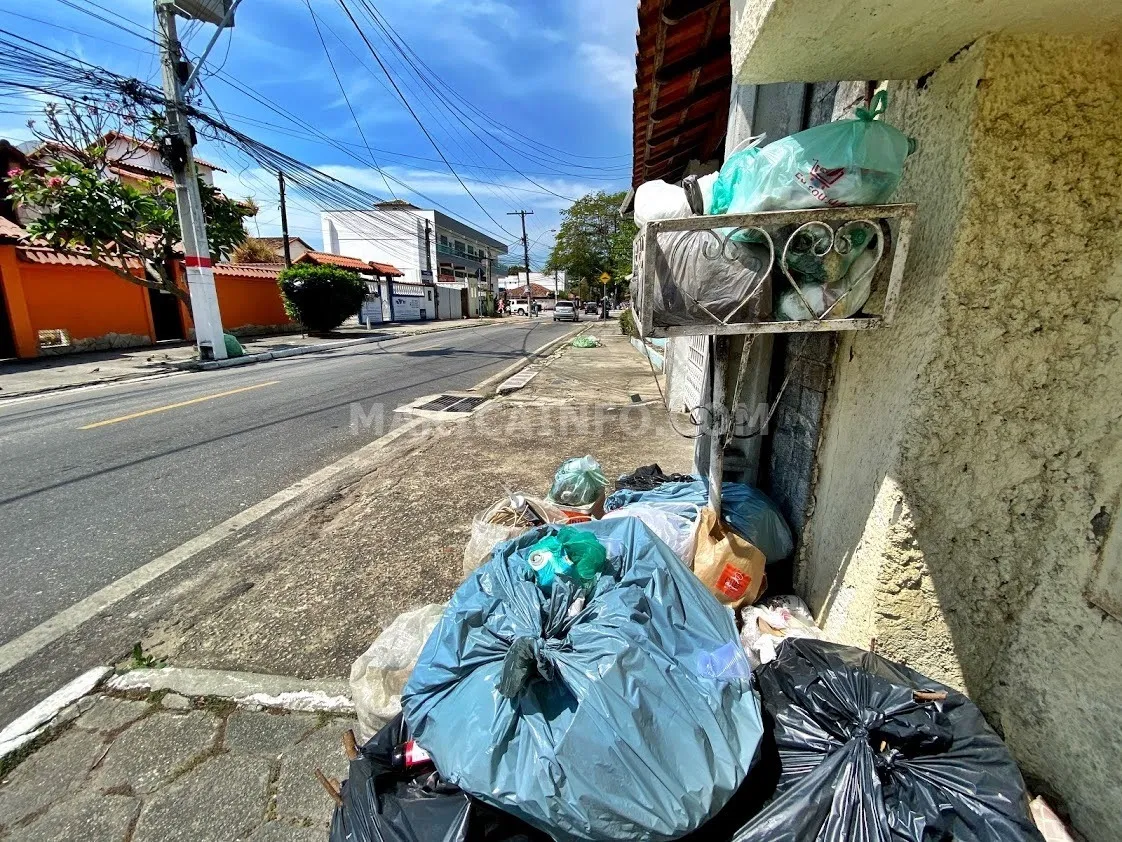 lixo acumulado