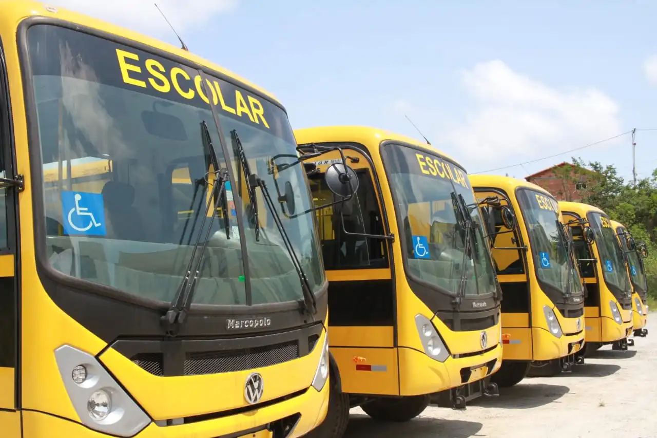 Novos onibus Foto 2 Evelen Gouvea