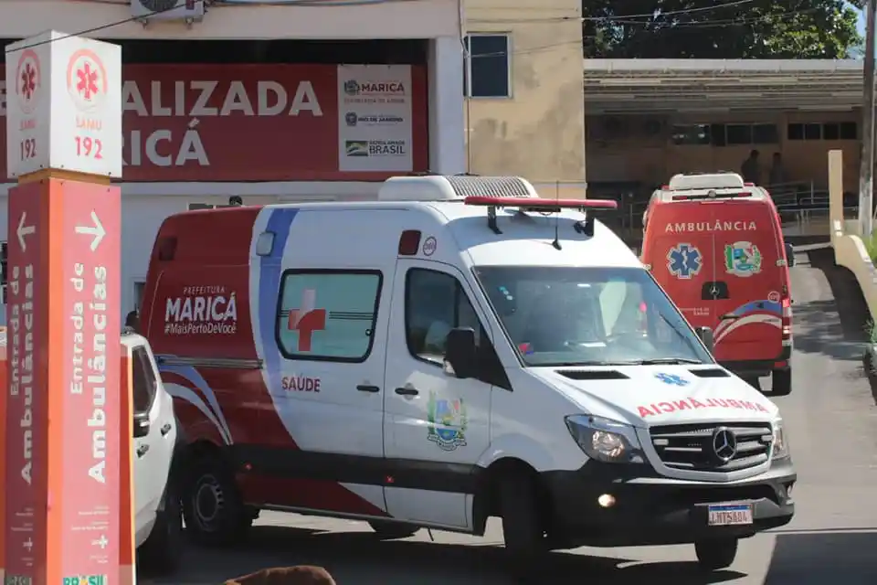 ambulancia marica