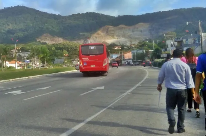 linha e20 cajueiros reclama