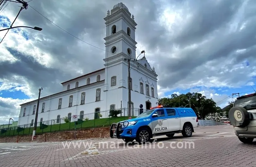 viatura pm centro marica