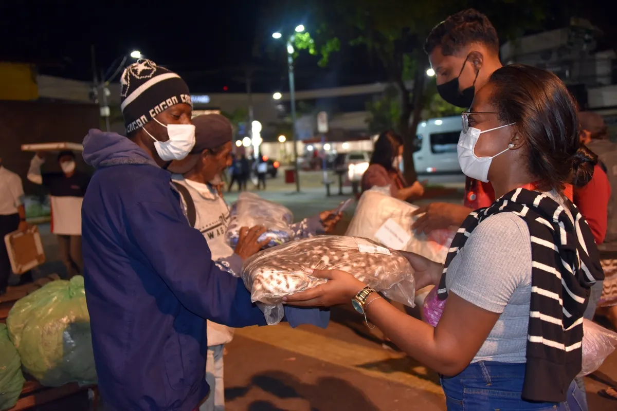campanha agasalho foto clarildo menezes