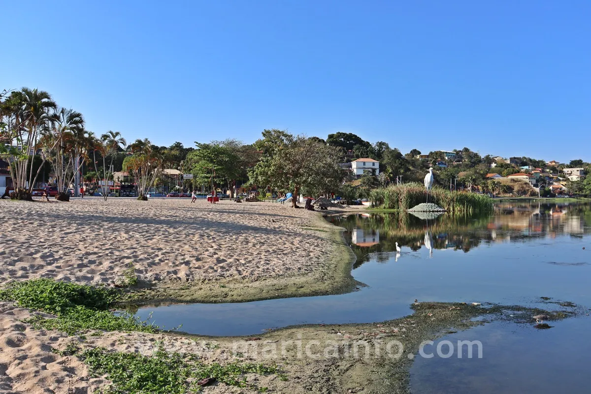 Lagoa de Aracatiba Esgoto Poluicao