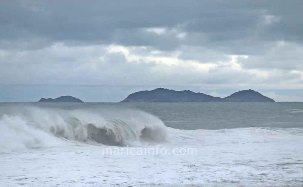 Ressaca Litoral de Marica Ilhas Maricas