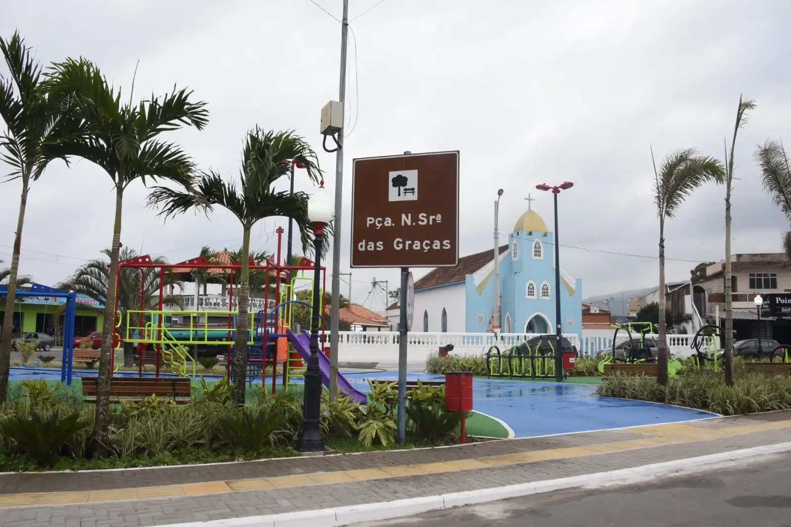 praca nossa senhora das gracas ponta negra