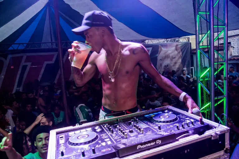 dj rennan penha