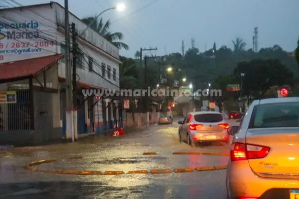 Chuva torrencial causa transtornos em Maricá (RJ) 3 chuva2