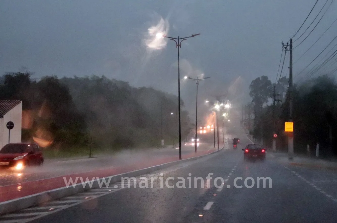 estrada dos cajueiros chuva