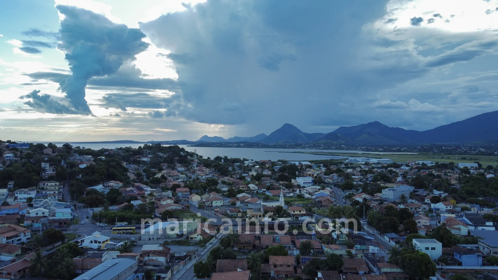 Centro Marica Nuvem chuva