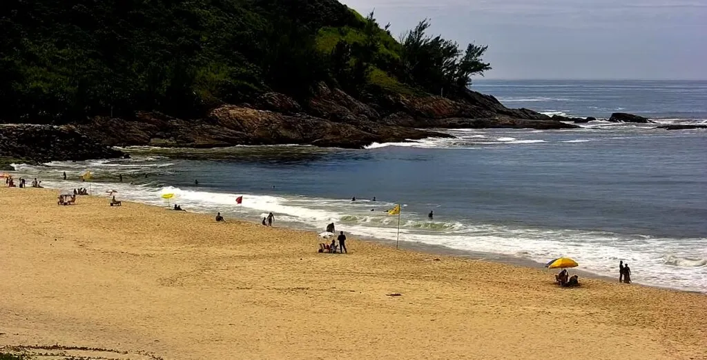 Maricá: Defesa Civil emite alerta de possibilidade de chuva forte com raios 2 sol ponta negra 11 01 2023