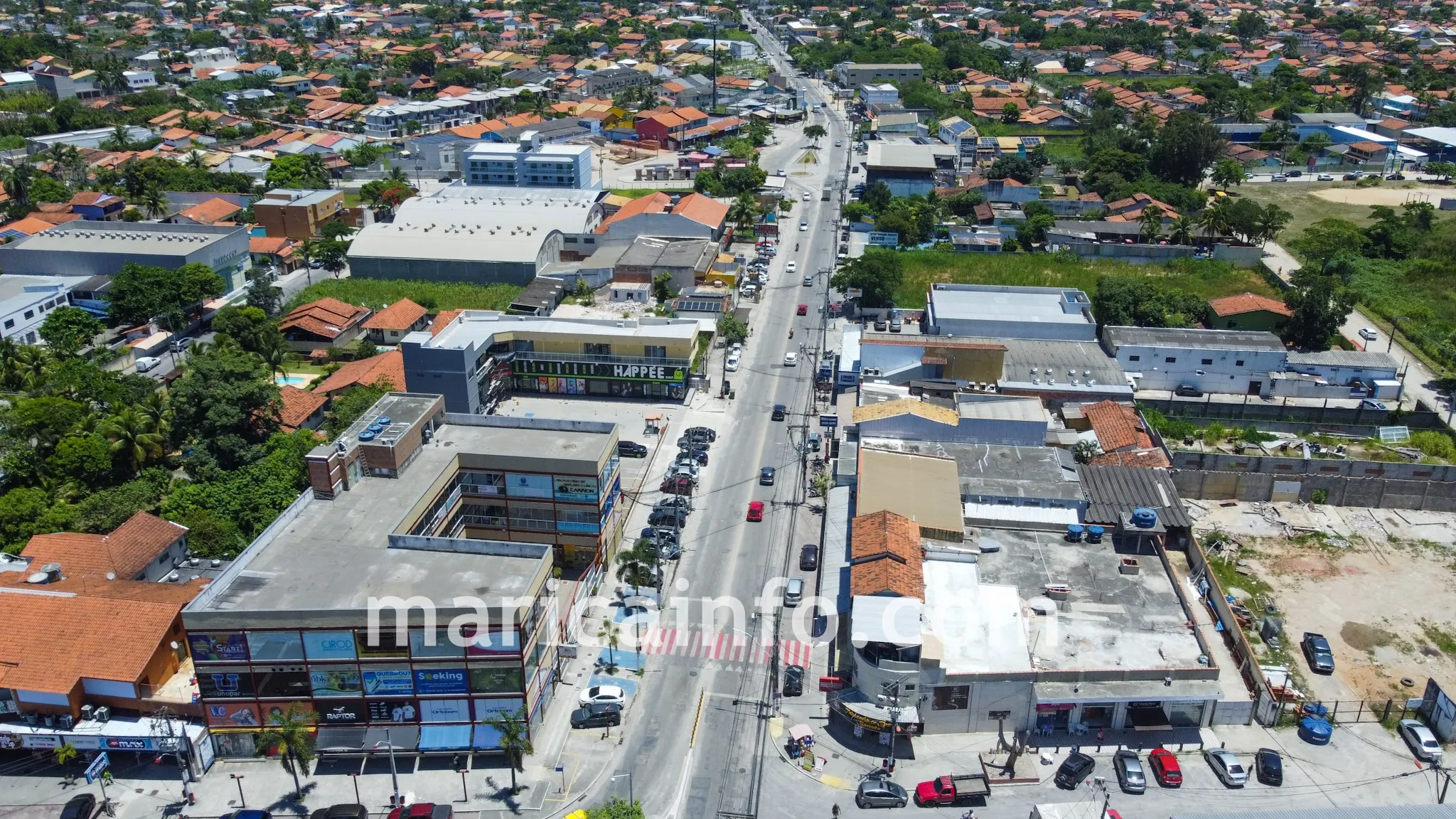 Avenida Zumbi dos Palmares (Antiga Av. Um), em Itaipuaçu, distrito de Maricá (RJ). (foto: João Henrique / Maricá Info)
