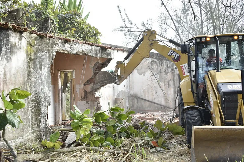 Casa demolida barra