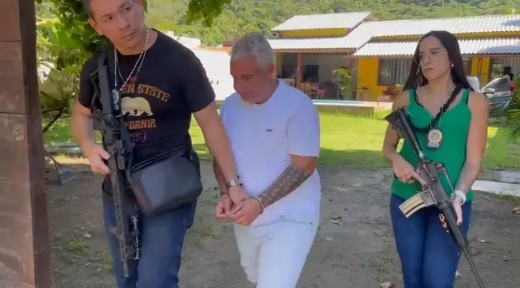 preso estelionato