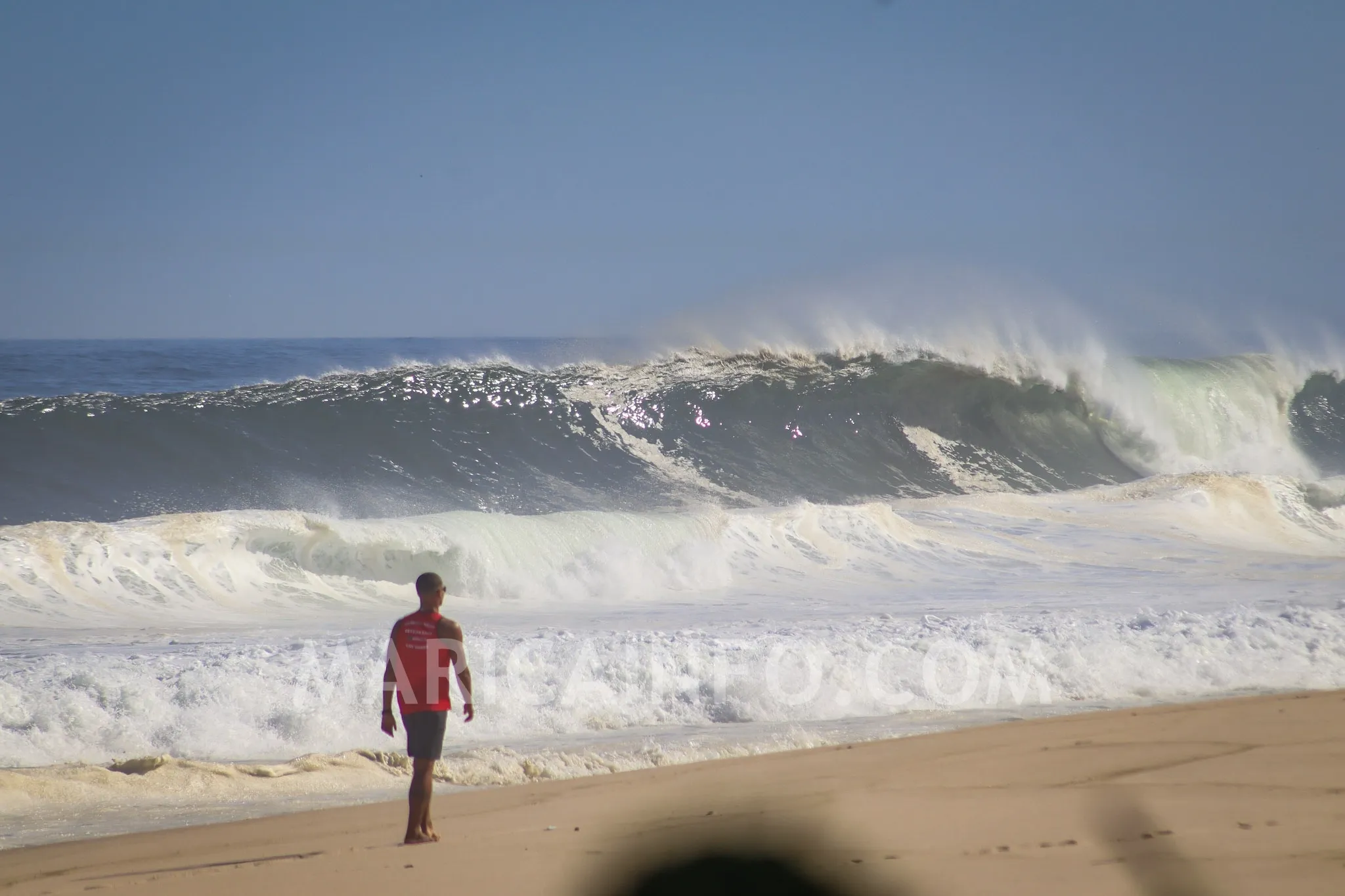 Ressaca Litoral Marica Praias Ondas RJ 2