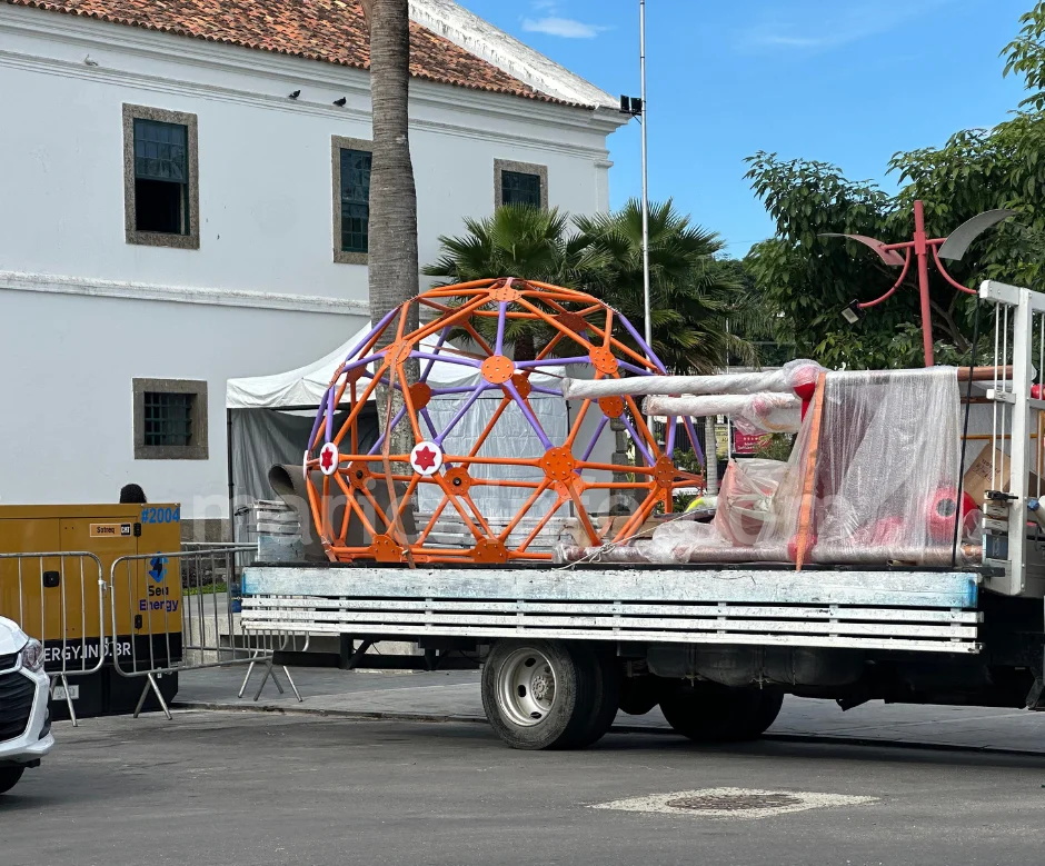 novos brinquedos da praca e1748977496341